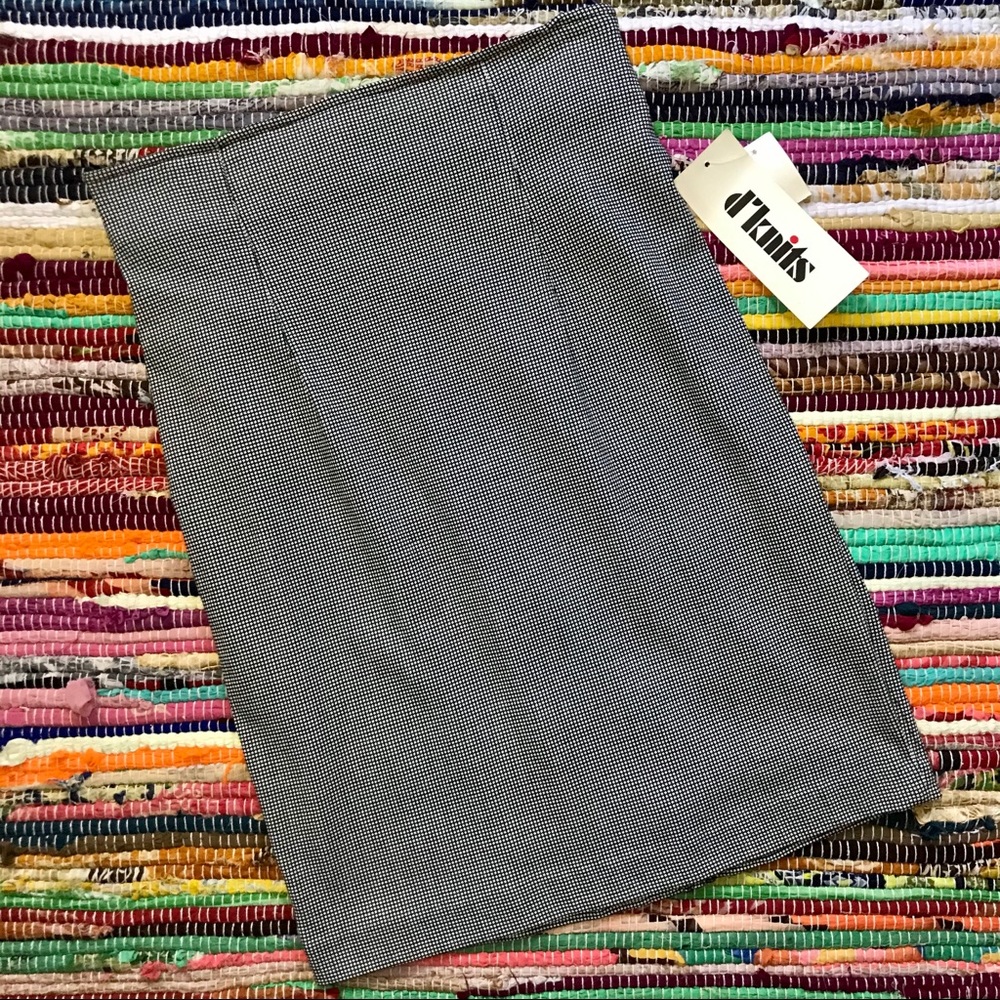 NWT ~ Vintage ~ Houndstooth pencil skirt